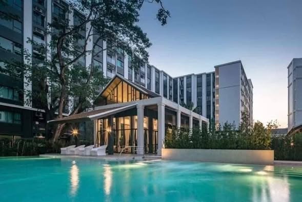 pool of Escent Park Ville Chiangmai