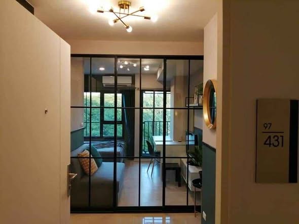 room interior of Escent Ville