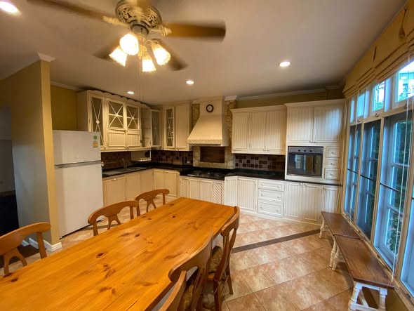 kitchen of Fantasia Villa2