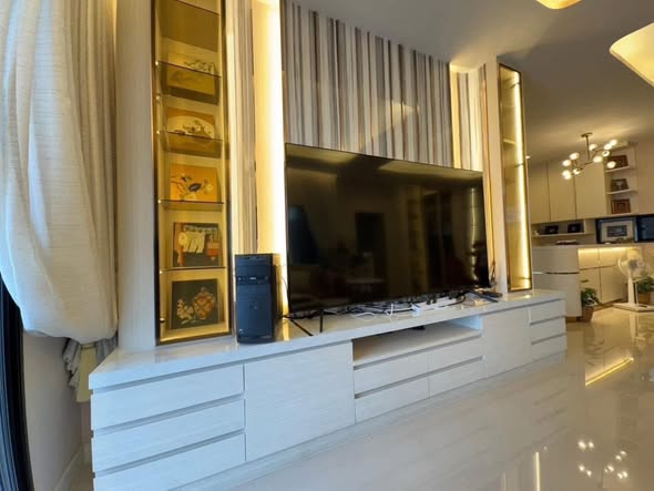 living room of Five Stars Thailand Real Estate (agence immobilière)