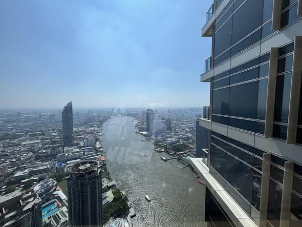 Four Seasons Private Residences