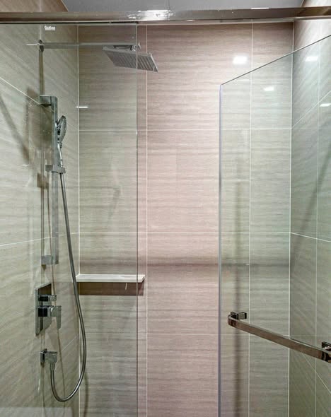 room interior and bathroom of Four Seasons Private Residences