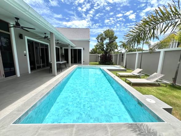 pool of Freedom Pool Villa พลูวิลล่า พัทยาหาดจอมเทียน อ่างมาบ ประชัน ราคาถูก