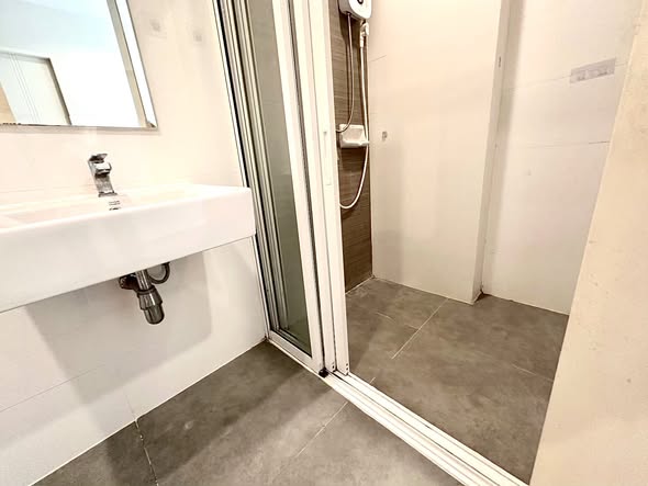 bathroom of Fresh Condo | เฟรช คอนโด