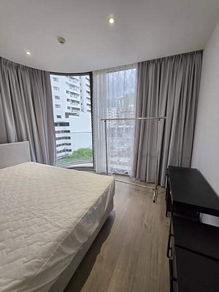 bedroom of Fynn Asoke