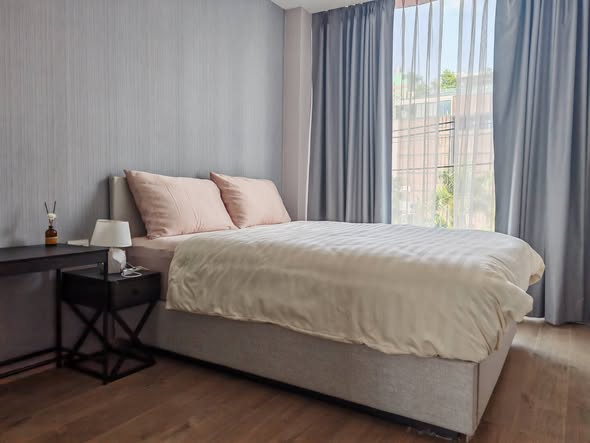 bedroom of Fynn Asoke