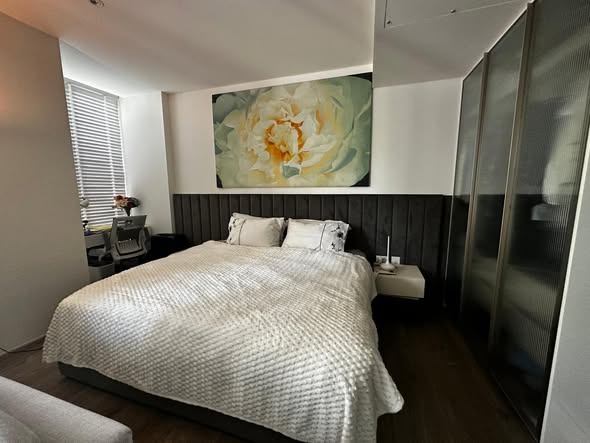 bedroom of Fynn Asoke
