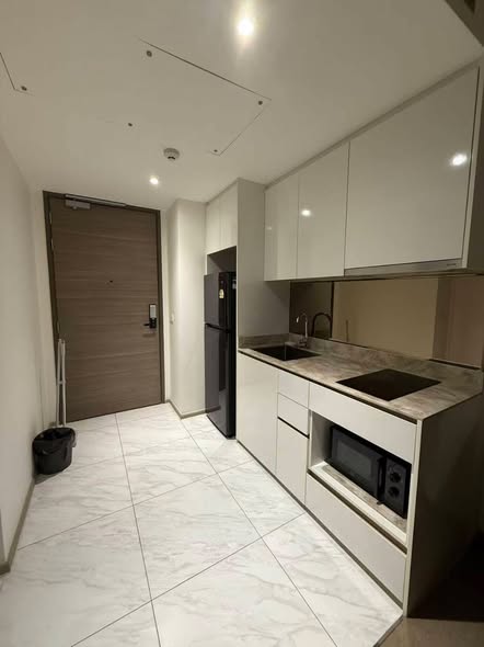 kitchen of Fynn Asoke