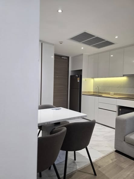 kitchen of Fynn Asoke