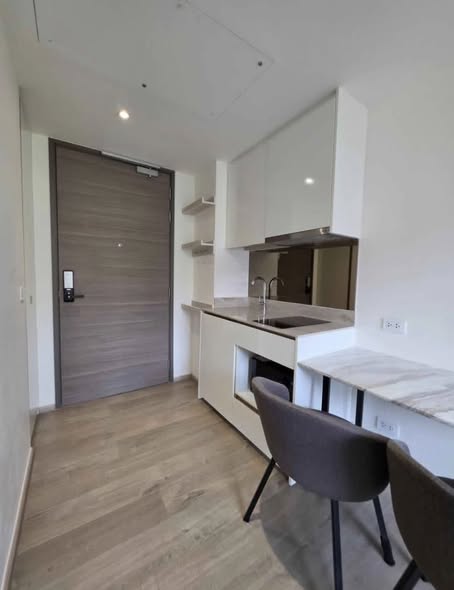 room interior of Fynn Asoke