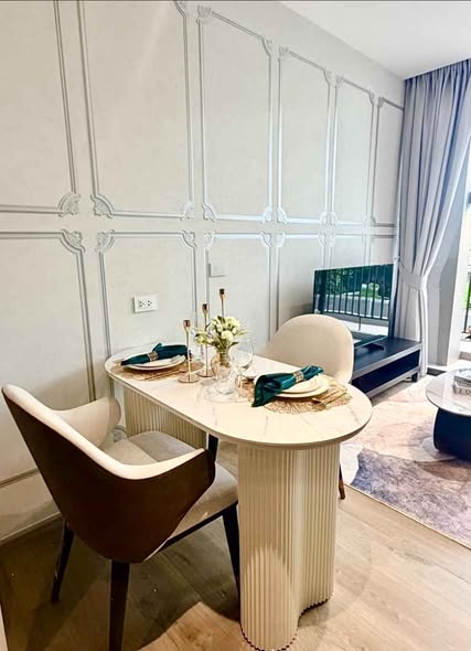 room interior of Fynn Asoke