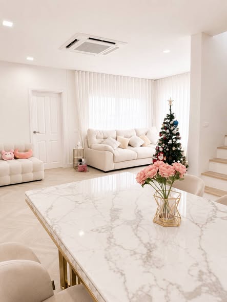 living room of Golden Neo, Sukhumvit LaSalle