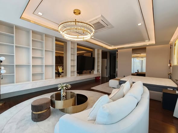 living room of Grand Bangkok Boulevard East Rama 9