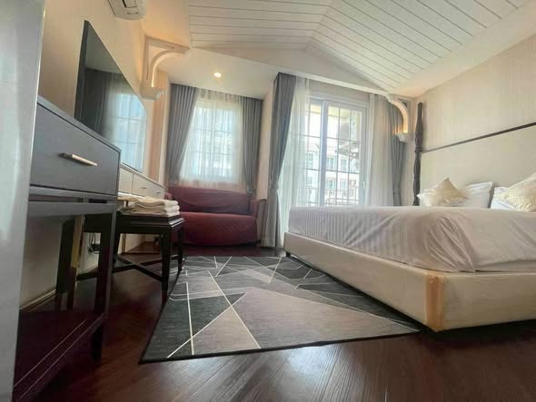 bedroom of Grand Florida Beachfront Condo Resort Pattaya