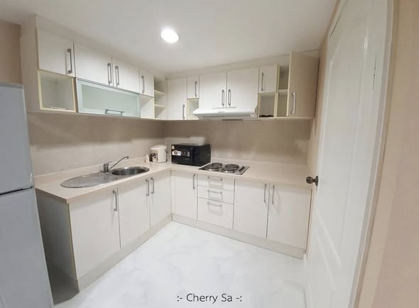 kitchen of Grand Heritage Thong Lo