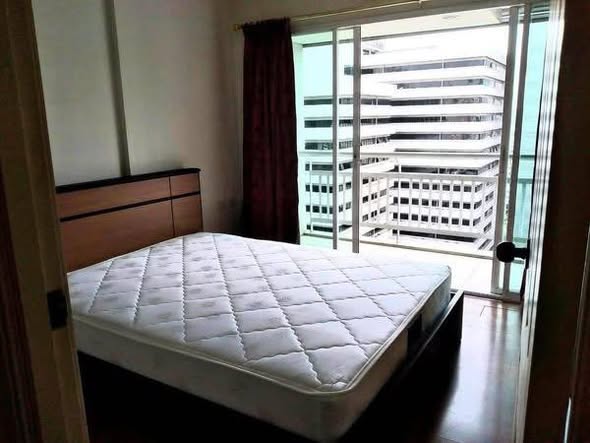 bedroom of Grand Park View Asok