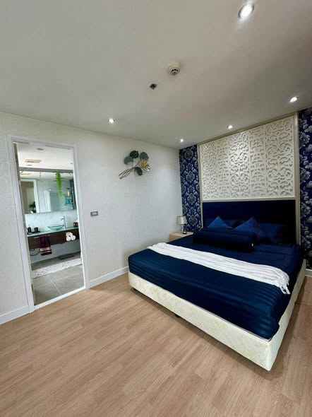 bedroom of Grande Caribbean Condo
