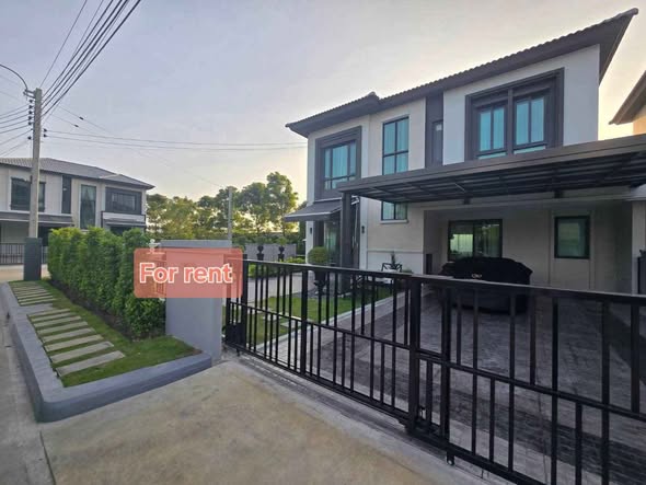 Grande Pleno Sukhumvit-Bangna