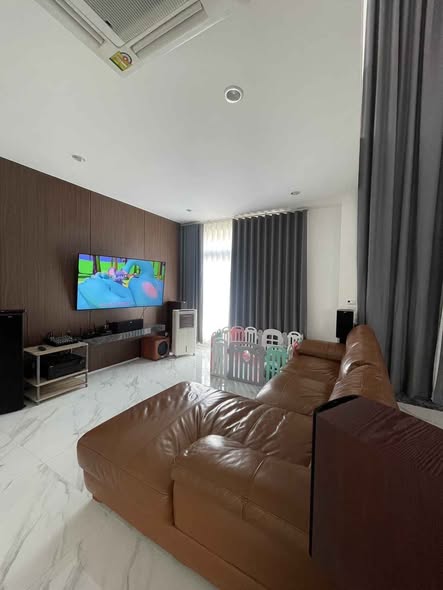 bedroom and living room of Grandio Ramintra-Wongwaen