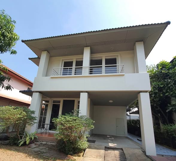 Green Lung Pool Villas