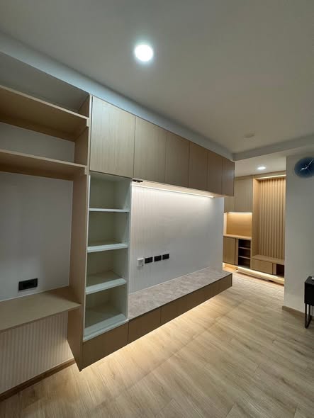 Groove Scape Ladprao-Sutthisan (กรูฟ สเคป ลาดพร้าว – สุทธิสาร)