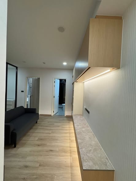 Groove Scape Ladprao-Sutthisan (กรูฟ สเคป ลาดพร้าว – สุทธิสาร)