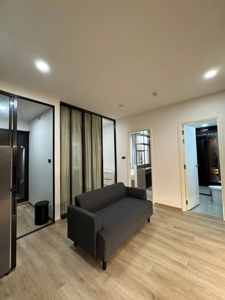 living room and room interior of Groove Scape Ladprao-Sutthisan (กรูฟ สเคป ลาดพร้าว – สุทธิสาร)