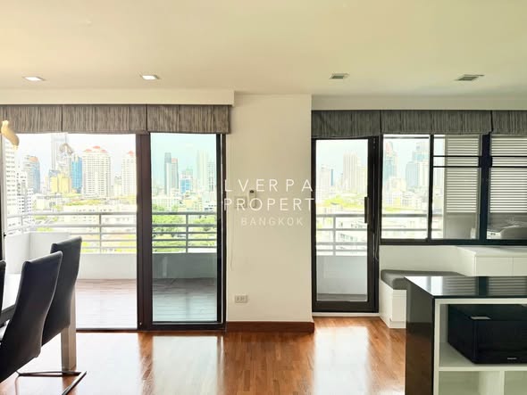 room interior of H Sukhumvit 43 Condominium