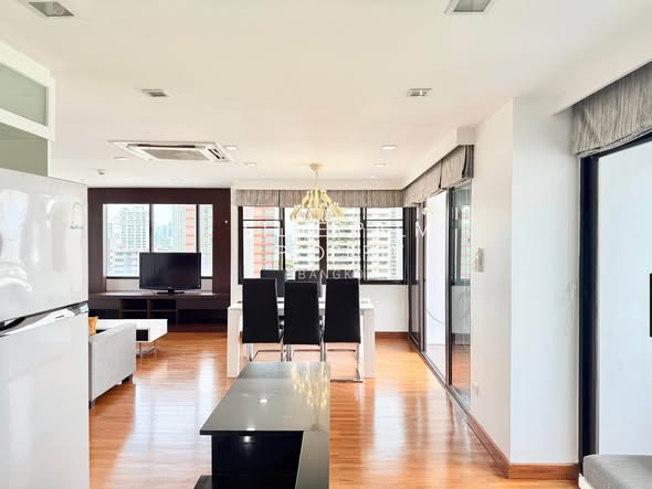 room interior of H Sukhumvit 43 Condominium