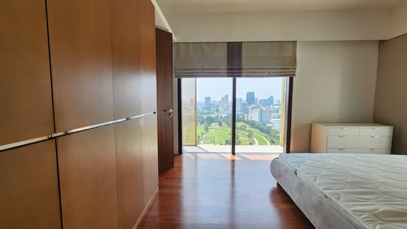 bedroom and room interior of Hansar Bangkok Hotel