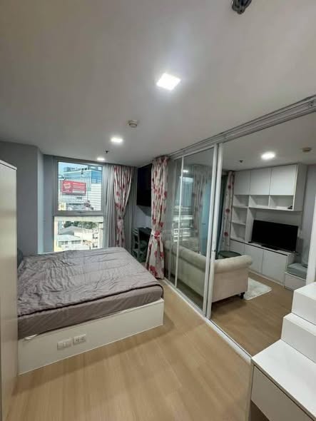 bedroom of Haus 23 Condo