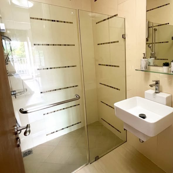 room interior and bathroom of Haven Condominium