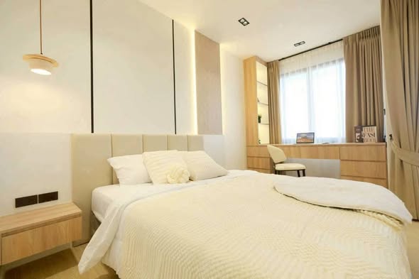 bedroom of Hill Park Condominium2