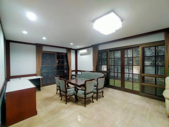 room interior of Home Place The Park (Ring Road – Rama 9).