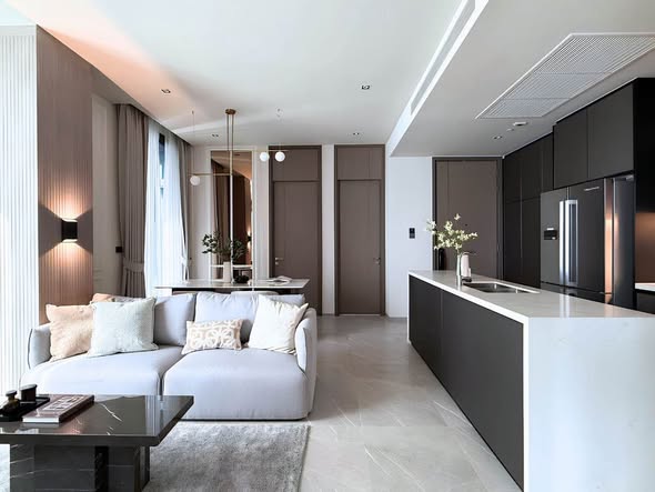 living room of HYDE Heritage Thonglor, Sukhumvit 59 main road