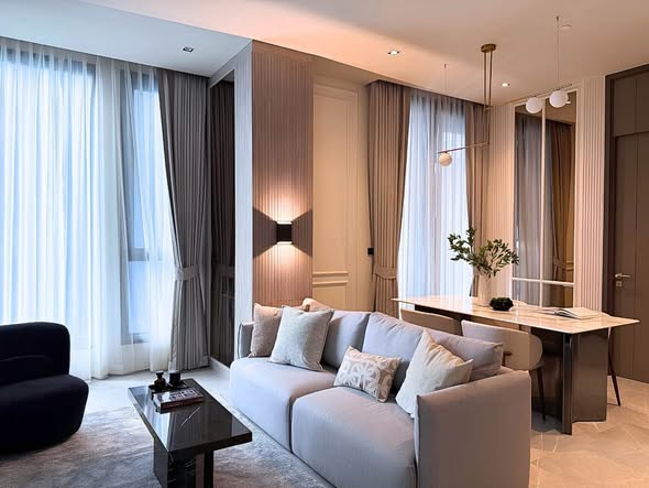 living room and bedroom of HYDE Heritage Thonglor, Sukhumvit 59 main road
