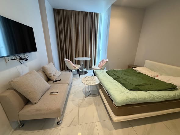 bedroom of HYDE Sukhumvit 11