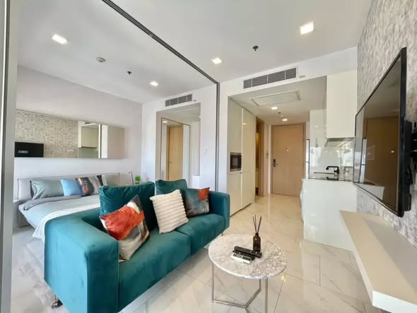 bedroom and living room of HYDE Sukhumvit 11