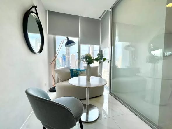 room interior of HYDE Sukhumvit 11