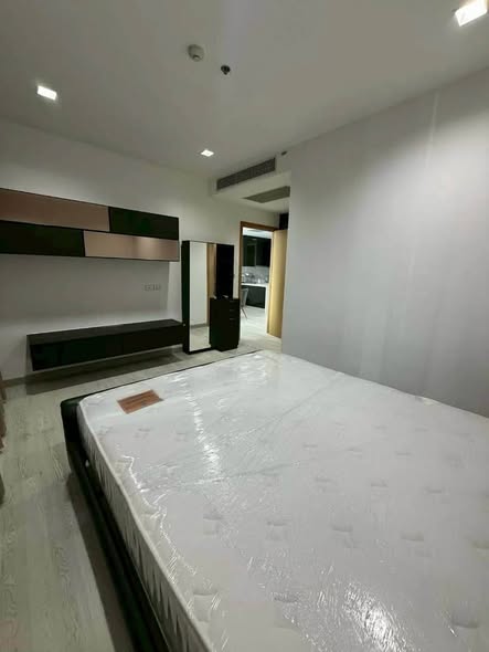 bedroom of Hyde Sukhumvit 13