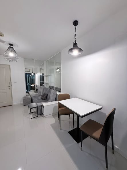 room interior of iCondo Sukhumvit 105