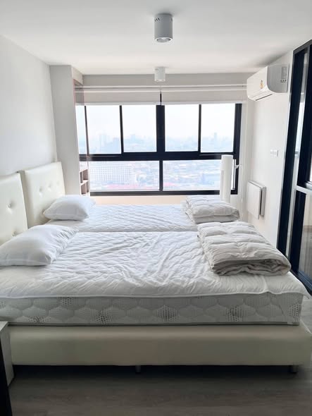 bedroom of Ideo Charan 70 – Riverview