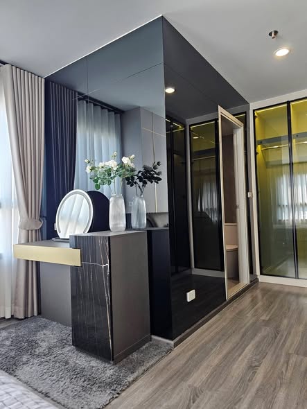 room interior of IDEO Chula-Sam Yan