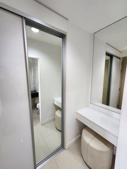 room interior and bathroom of Ideo Mix Sukhumvit 103