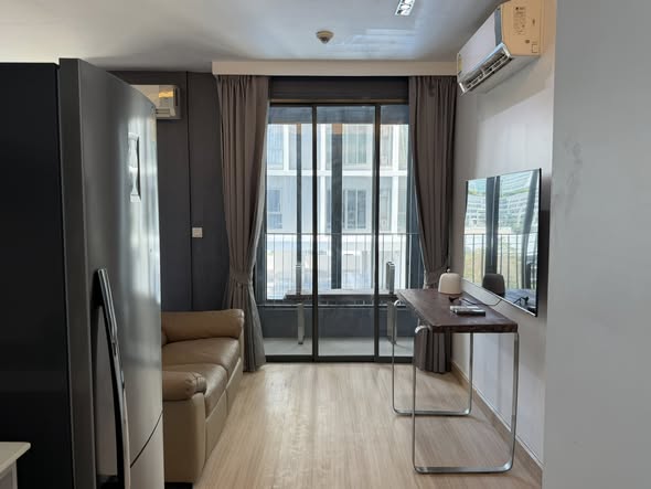 bedroom of Ideo Mobi Phaya Thai