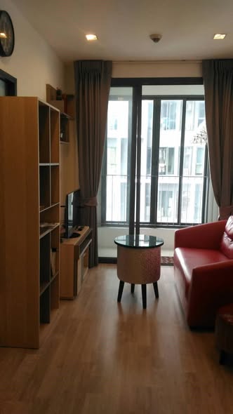 living room of Ideo Mobi Phaya Thai
