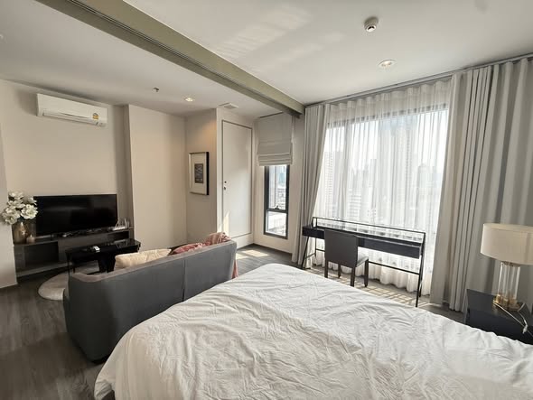 bedroom of Ideo Mobi Rang Nam