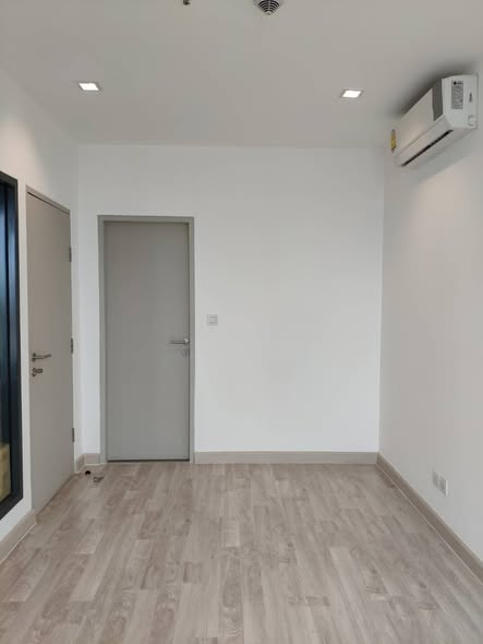 Ideo Mobi Sathorn