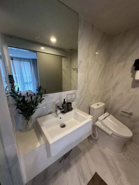 Ideo Mobi Sukhumvit 40