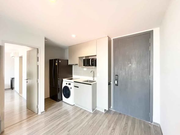 room interior of Ideo Mobi Sukhumvit 40